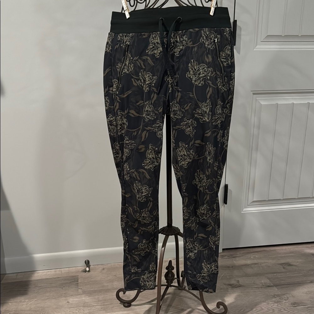 Athleta Floral Black Jogger Pants